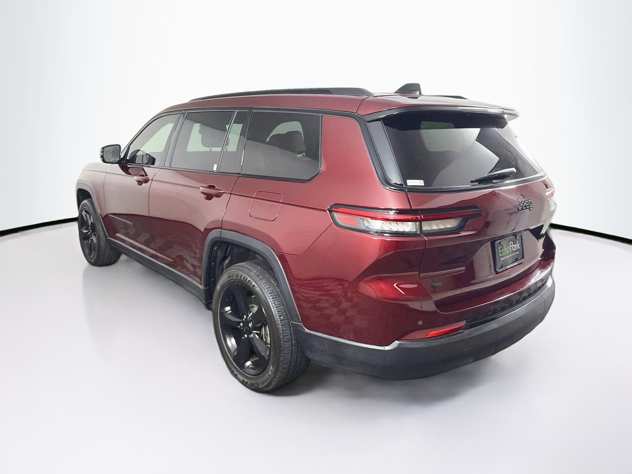 Used 2023 Jeep Grand Cherokee L Laredo RWD image 5