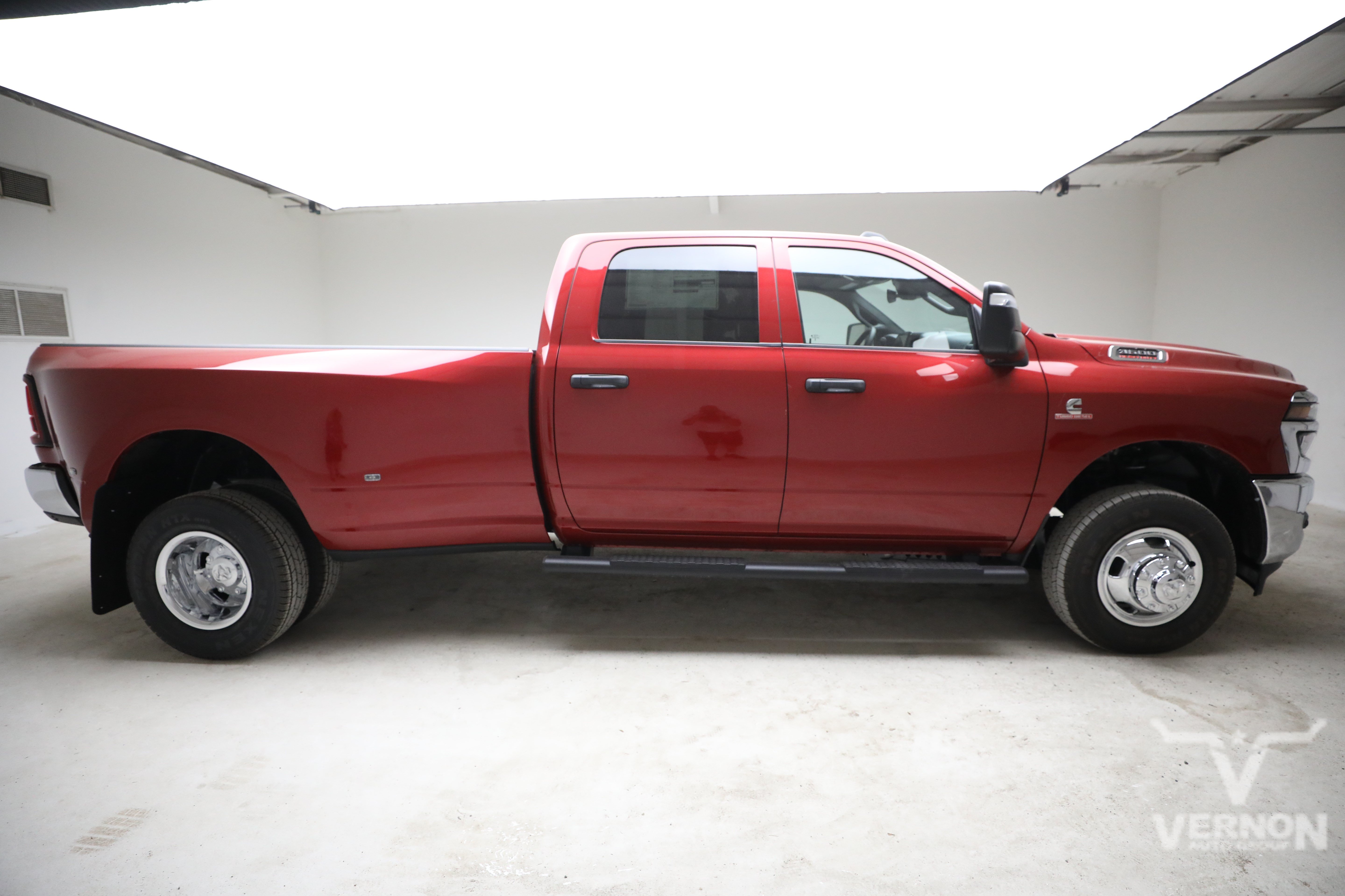 New 2026 RAM 3500 Tradesman AWD/4WD image 6