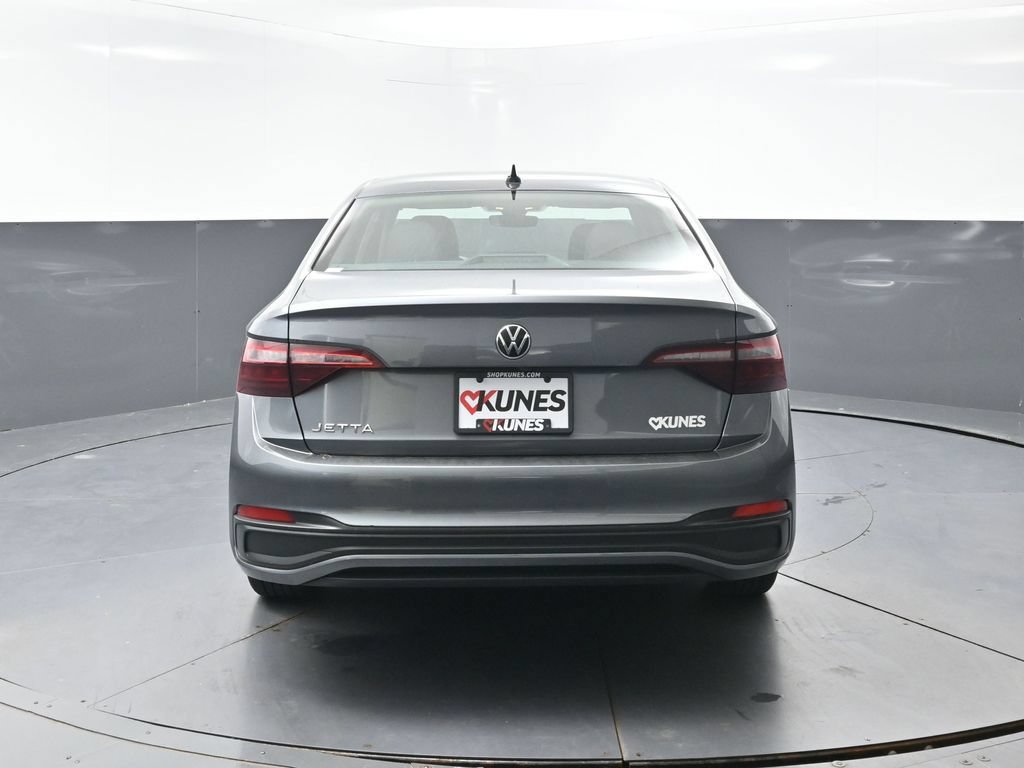 Used 2024 Volkswagen Jetta S FWD image 12