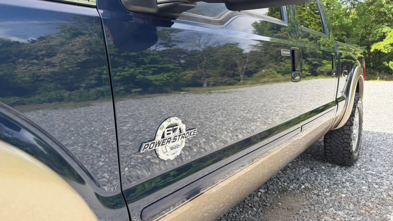 Used 2014 Ford F250 Lariat w/ Lariat Interior Package AWD/4WD image 12