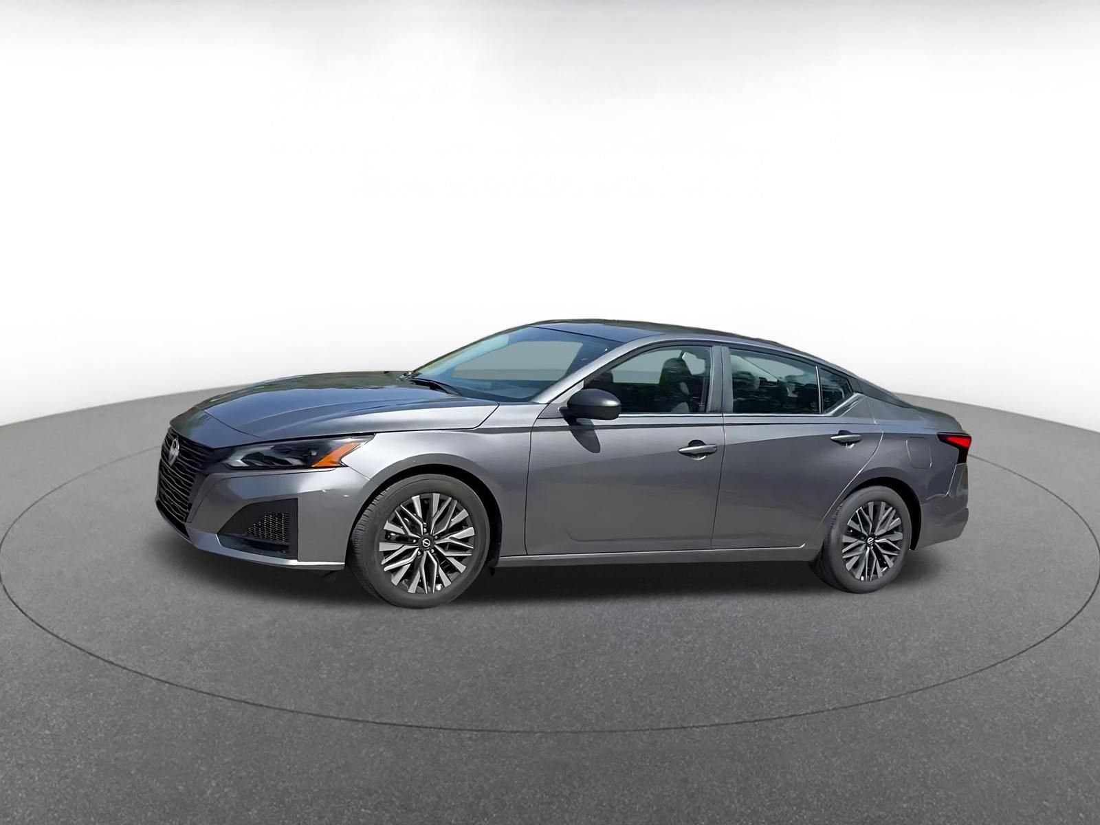 Used 2026 Nissan Altima 2.5 SV FWD image 8