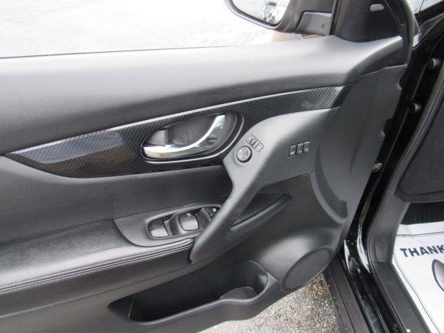 Used 2020 Nissan Rogue SL w/ Premium Package AWD/4WD image 20