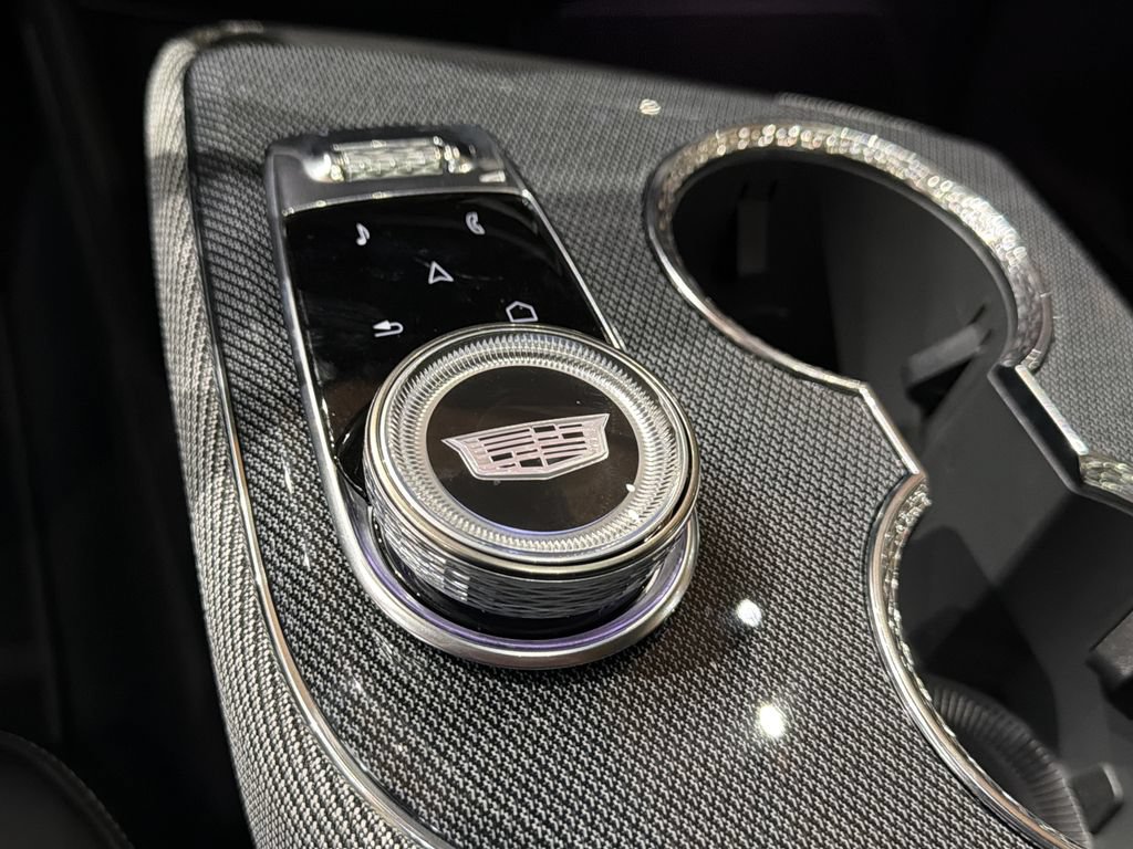 New 2026 Cadillac Optiq Luxury 1 AWD/4WD image 18