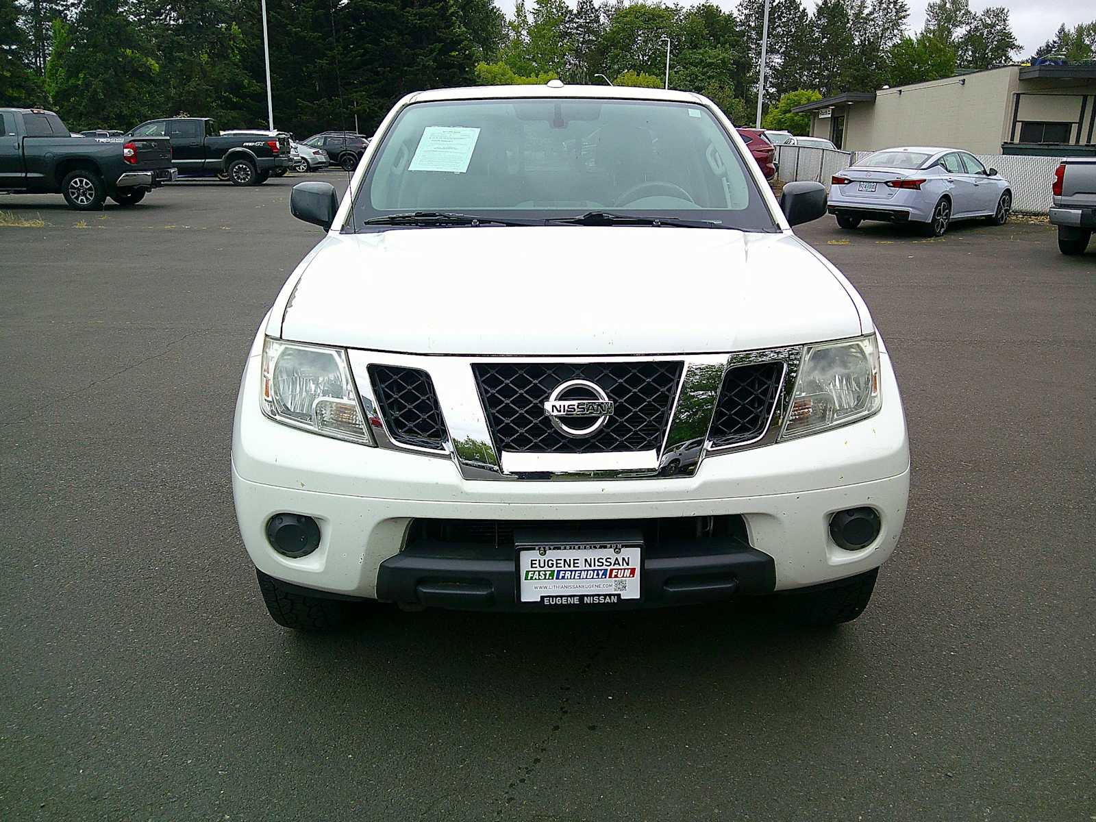 Used 2016 Nissan Frontier SV AWD/4WD image 8