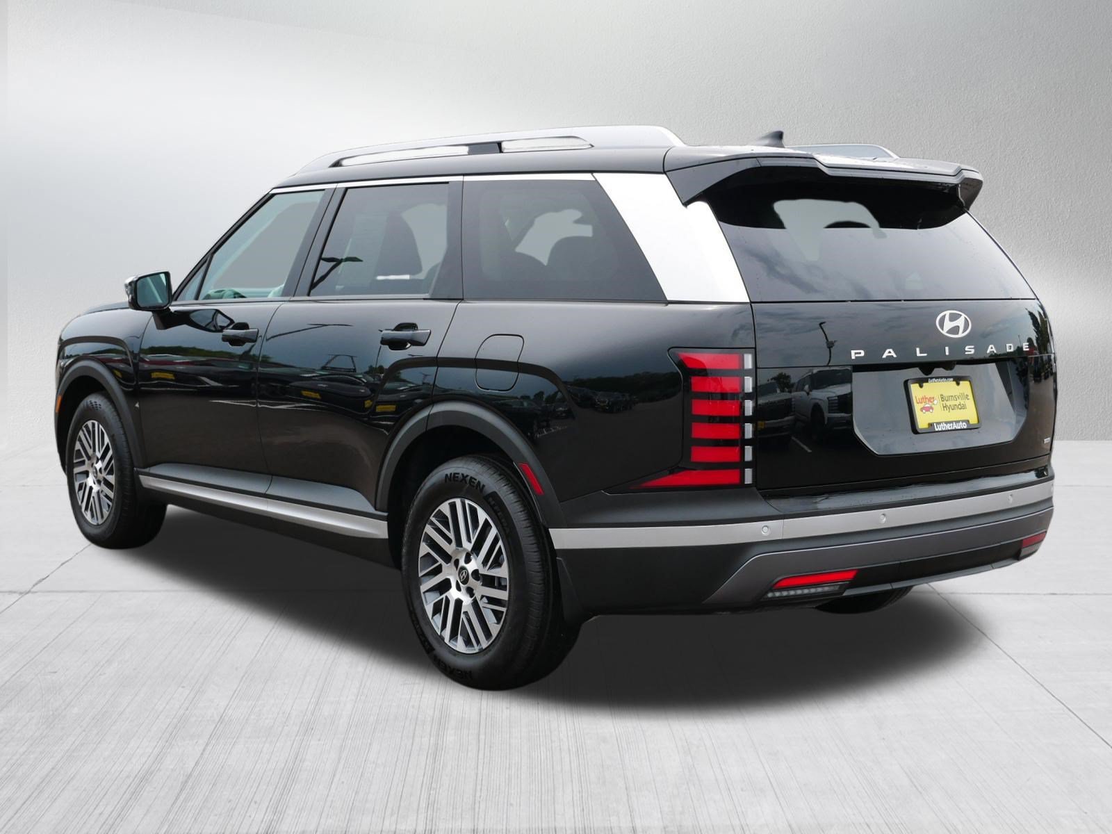 Certified 2026 Hyundai Palisade SEL AWD/4WD image 5