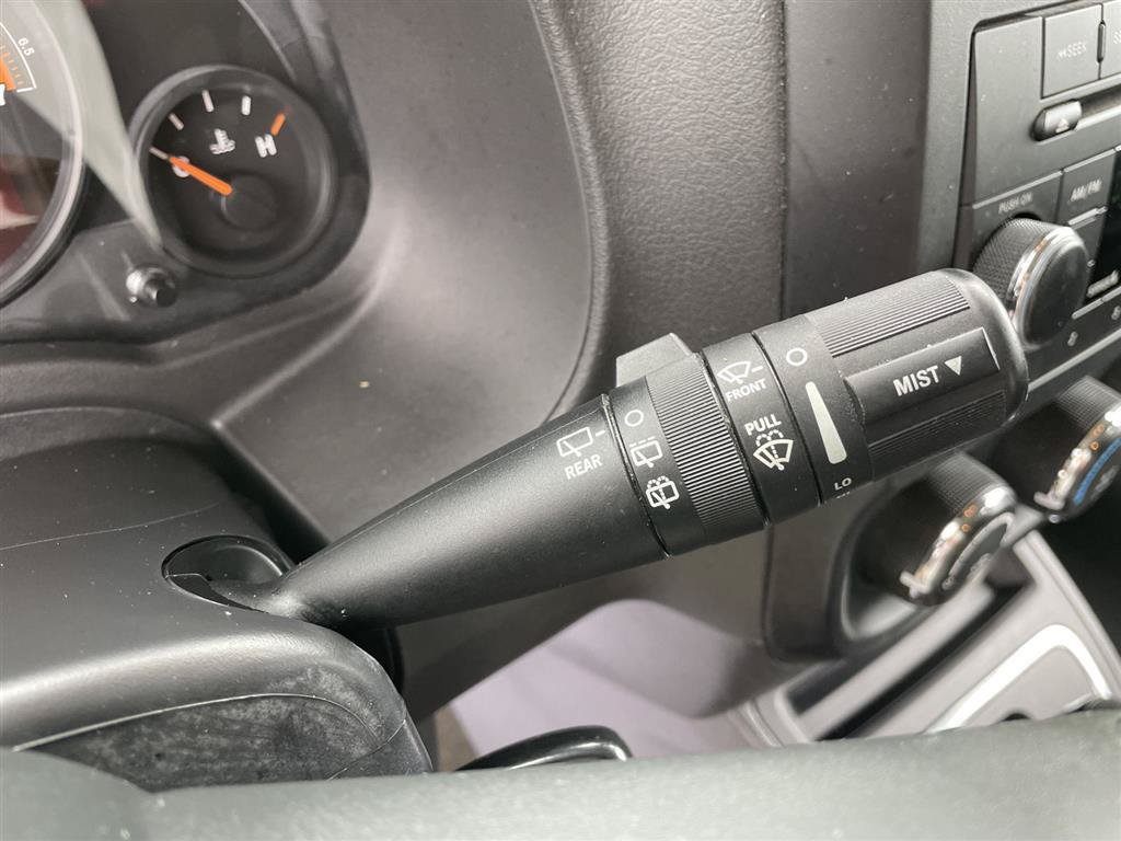 Used 2016 Jeep Patriot Sport w/ Power Value Group FWD image 17