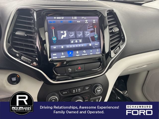 Used 2019 Jeep Cherokee Limited w/ Luxury Group FWD image 10