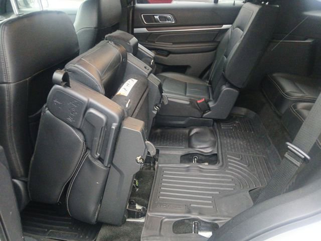 Certified 2018 Ford Explorer Limited image 45
