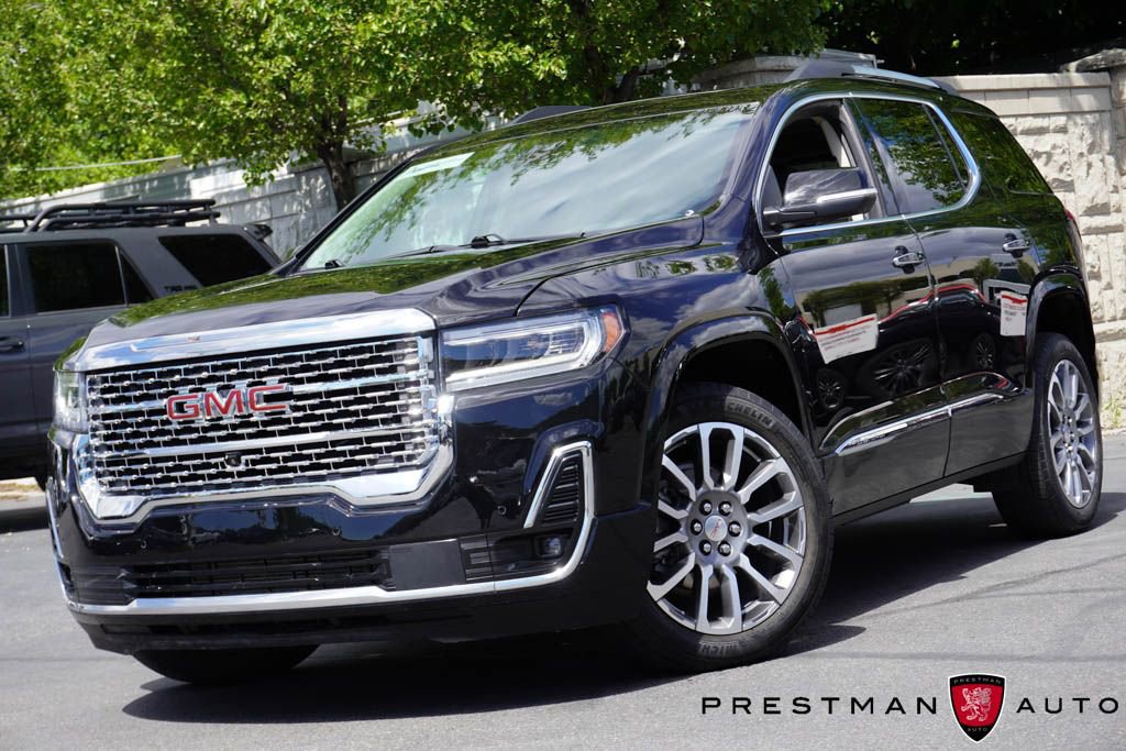 Used 2023 GMC Acadia Denali w/ Denali Technology Package AWD/4WD image 19
