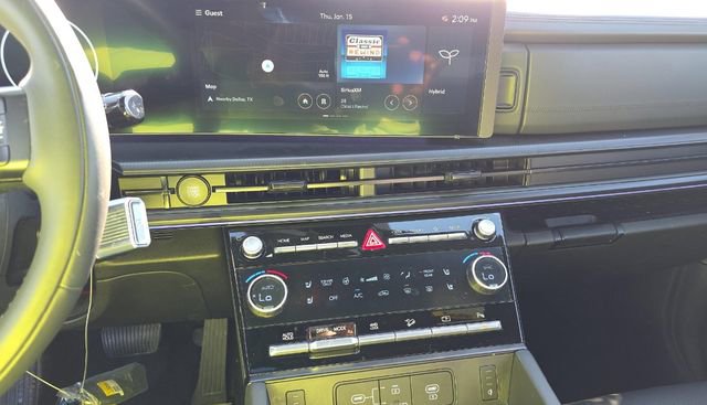 Certified 2026 Hyundai Santa Fe Calligraphy image 6