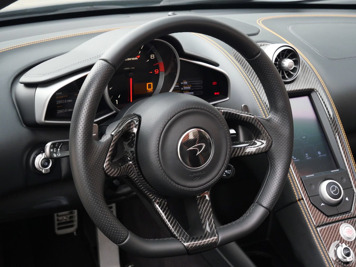 Used 2013 McLaren MP4-12C Spider RWD image 9