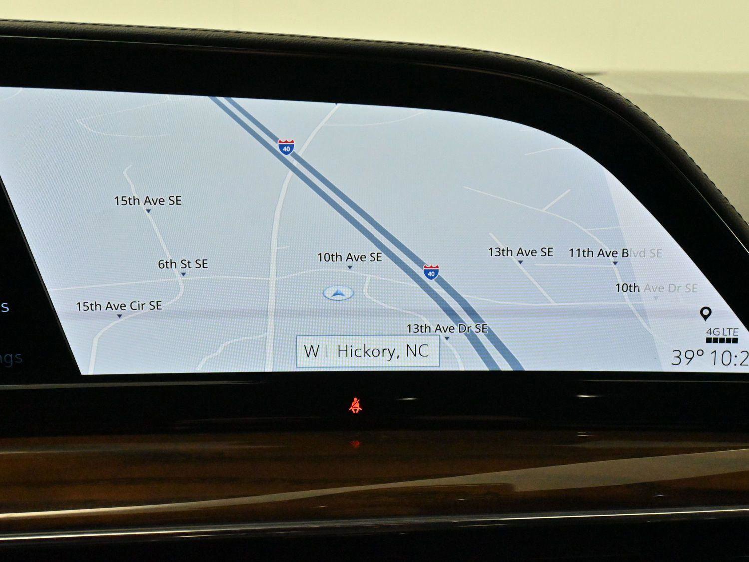 Certified 2024 Cadillac Escalade ESV Premium Luxury Platinum w/ Heavy-Duty Trailer Package image 25