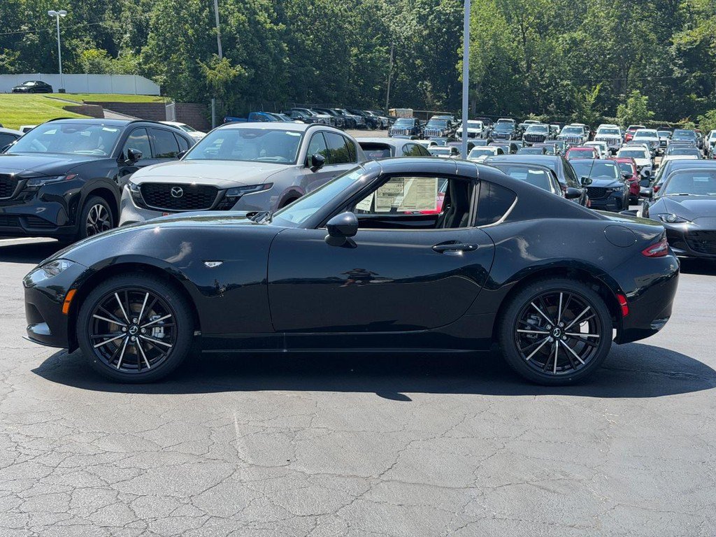 New 2026 MAZDA MX-5 Miata RF Grand Touring w/ Weather Package RWD image 2