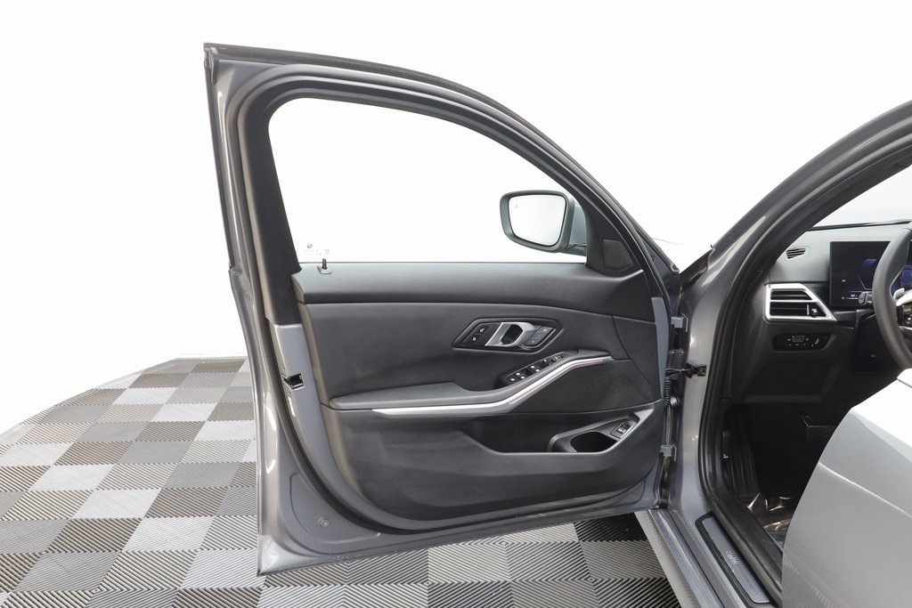 Certified 2025 BMW 330i xDrive Sedan w/ M Sport Package image 5