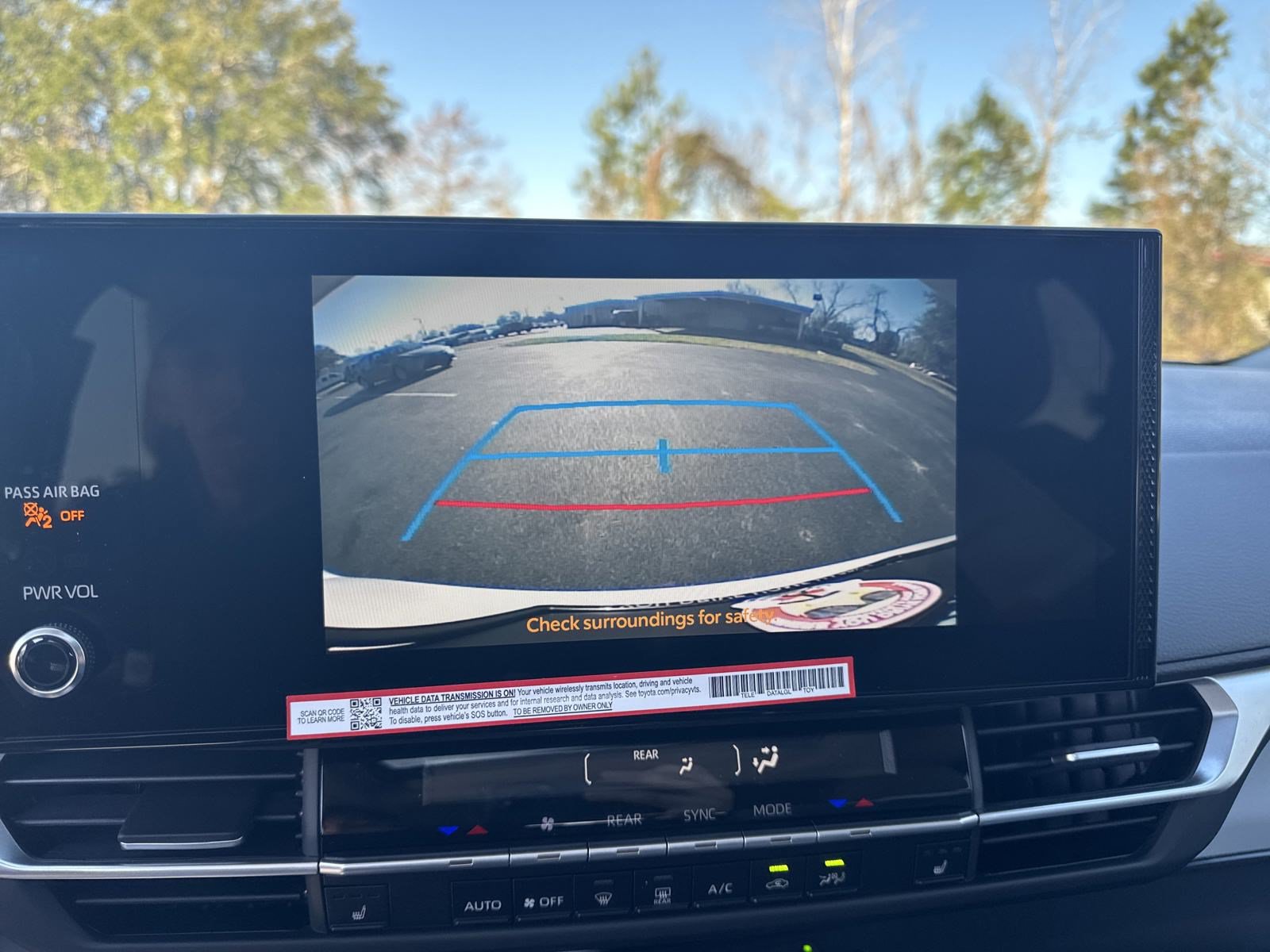 New 2025 Toyota Sienna XLE FWD image 21