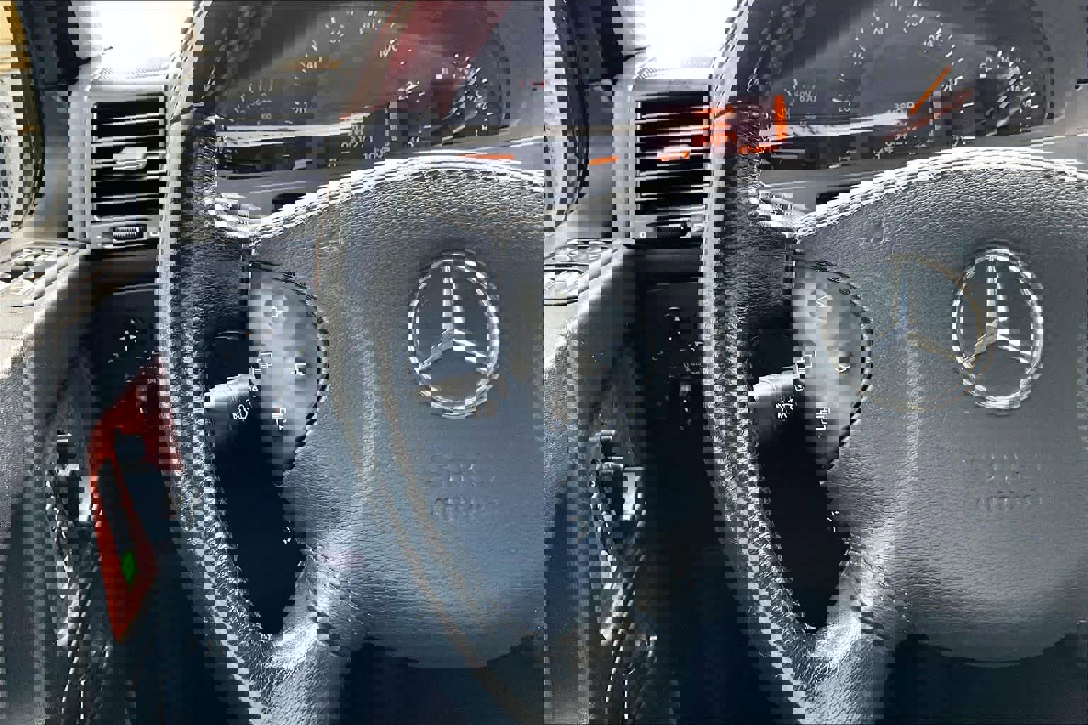 Used 2005 Mercedes-Benz G 500 5.0L image 24