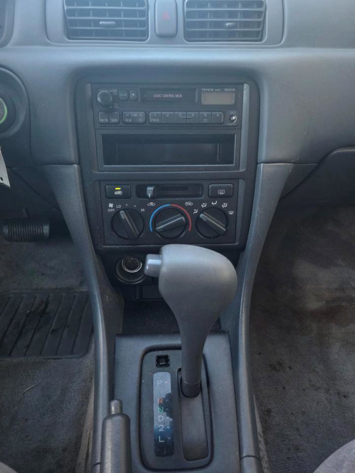 Used 1997 Toyota Camry XLE FWD image 14