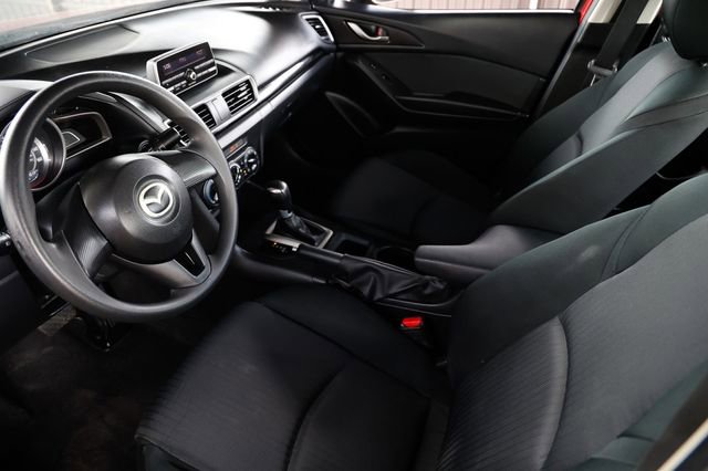 Used 2015 MAZDA MAZDA3 i SV image 6