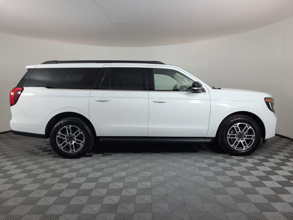 Used 2025 Ford Expedition Max Active image 2