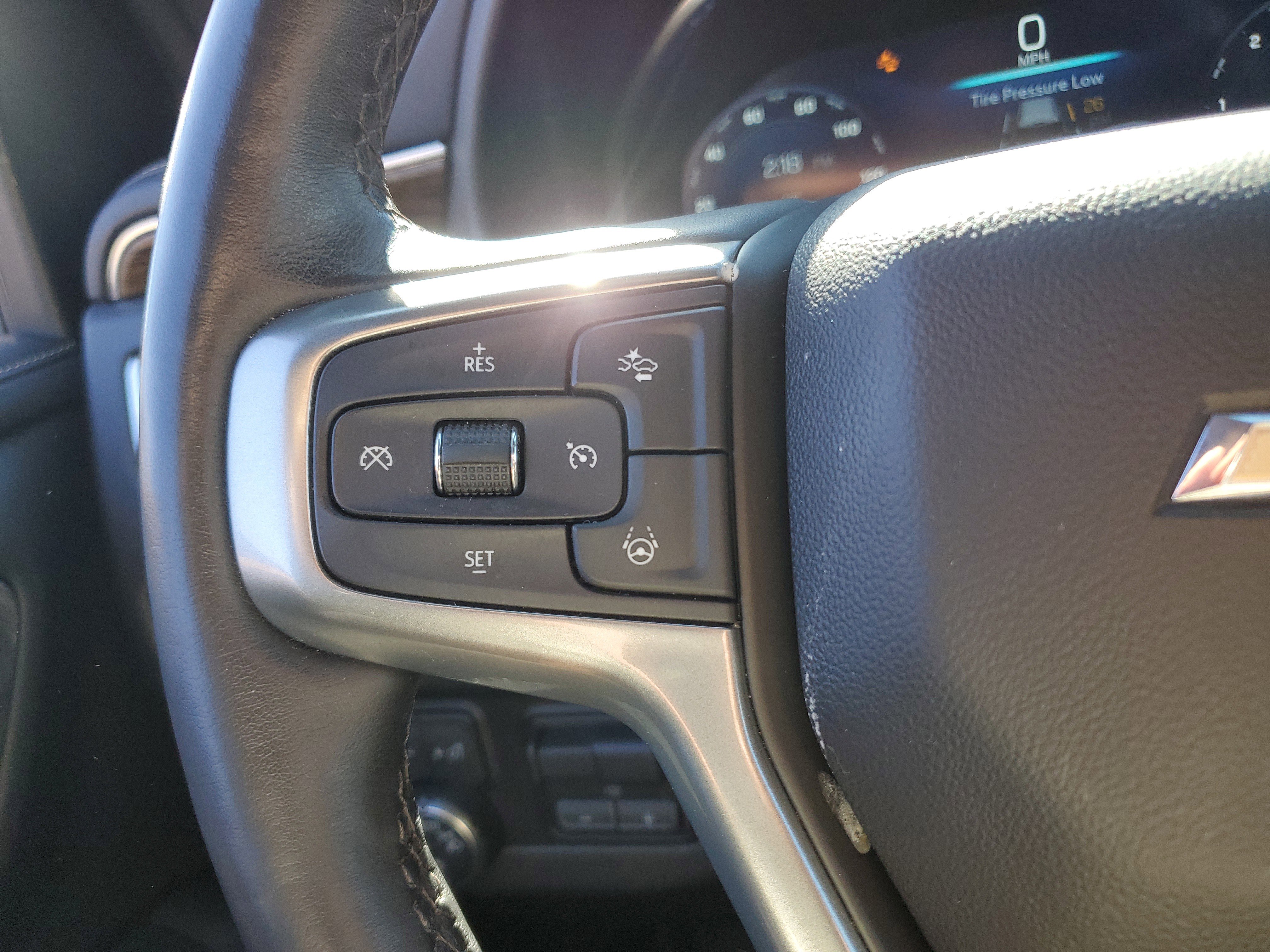 Used 2023 Chevrolet Tahoe Premier w/ Advanced Technology Package image 13