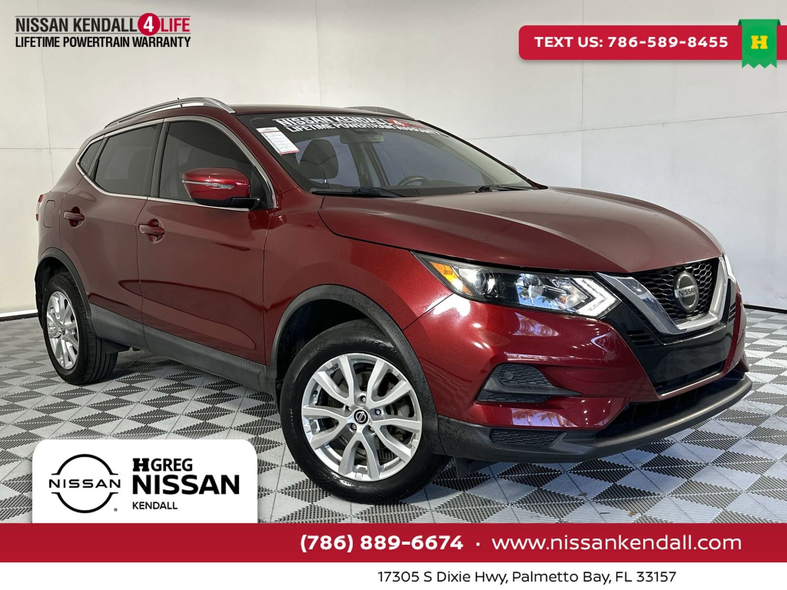Used 2020 Nissan Rogue Sport SV FWD image 1
