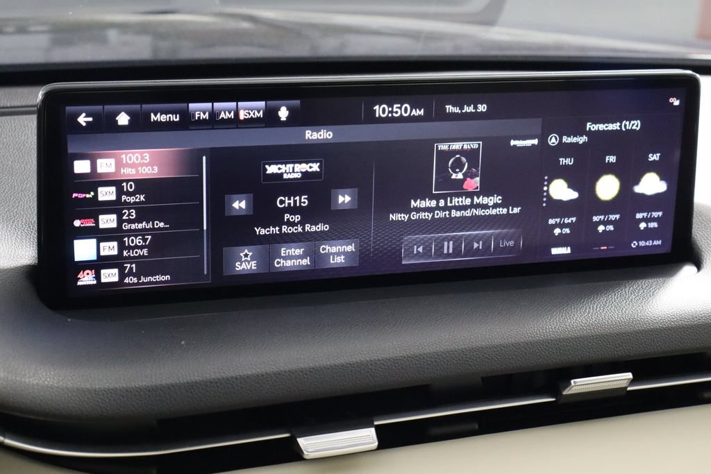 Used 2023 Genesis GV70 2.5T AWD/4WD image 30