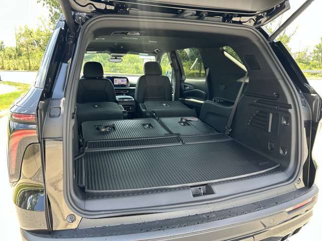 New 2026 Chevrolet Traverse LT w/ Midnight/Sport Edition image 58