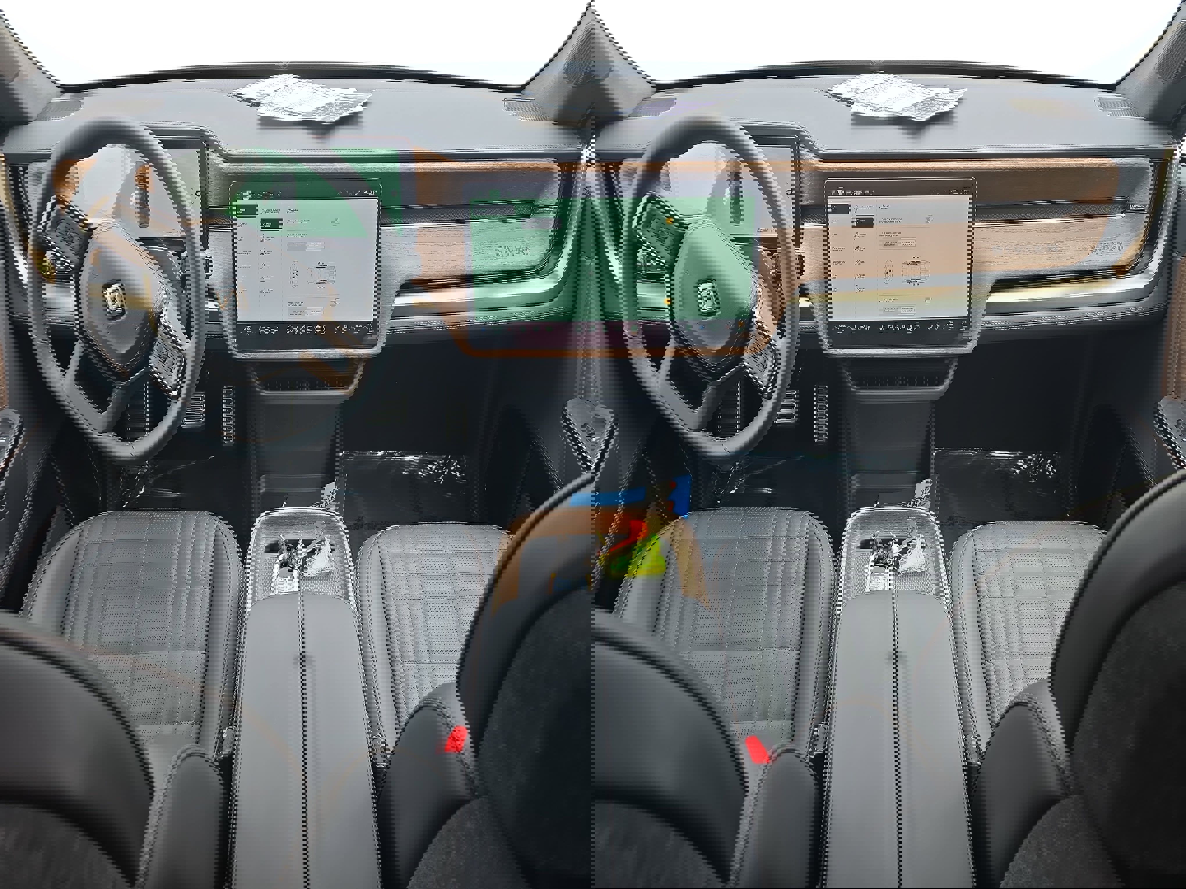 Used 2026 Rivian R1T Premium AWD/4WD image 9