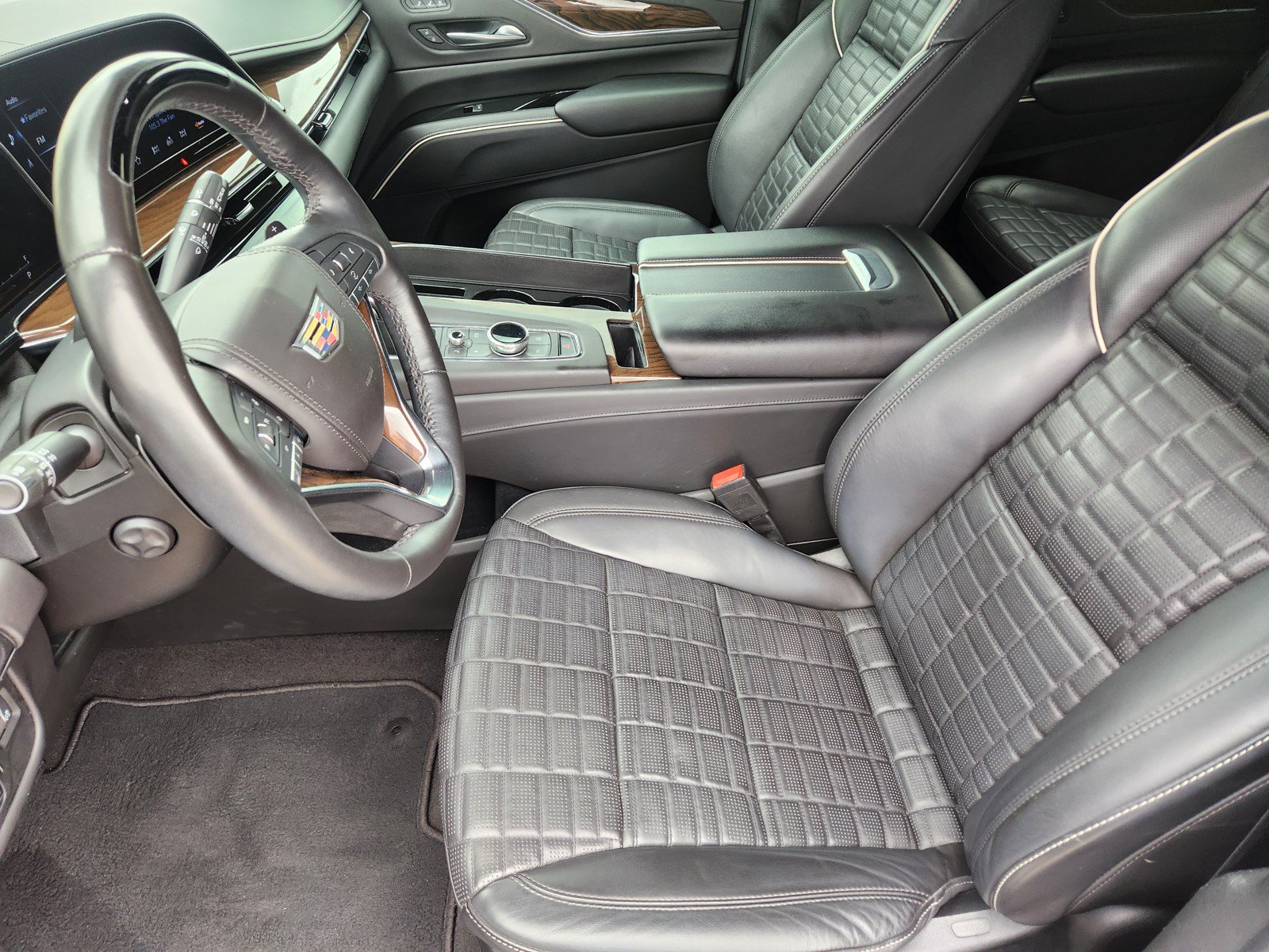 Certified 2024 Cadillac Escalade Sport Platinum AWD/4WD image 11