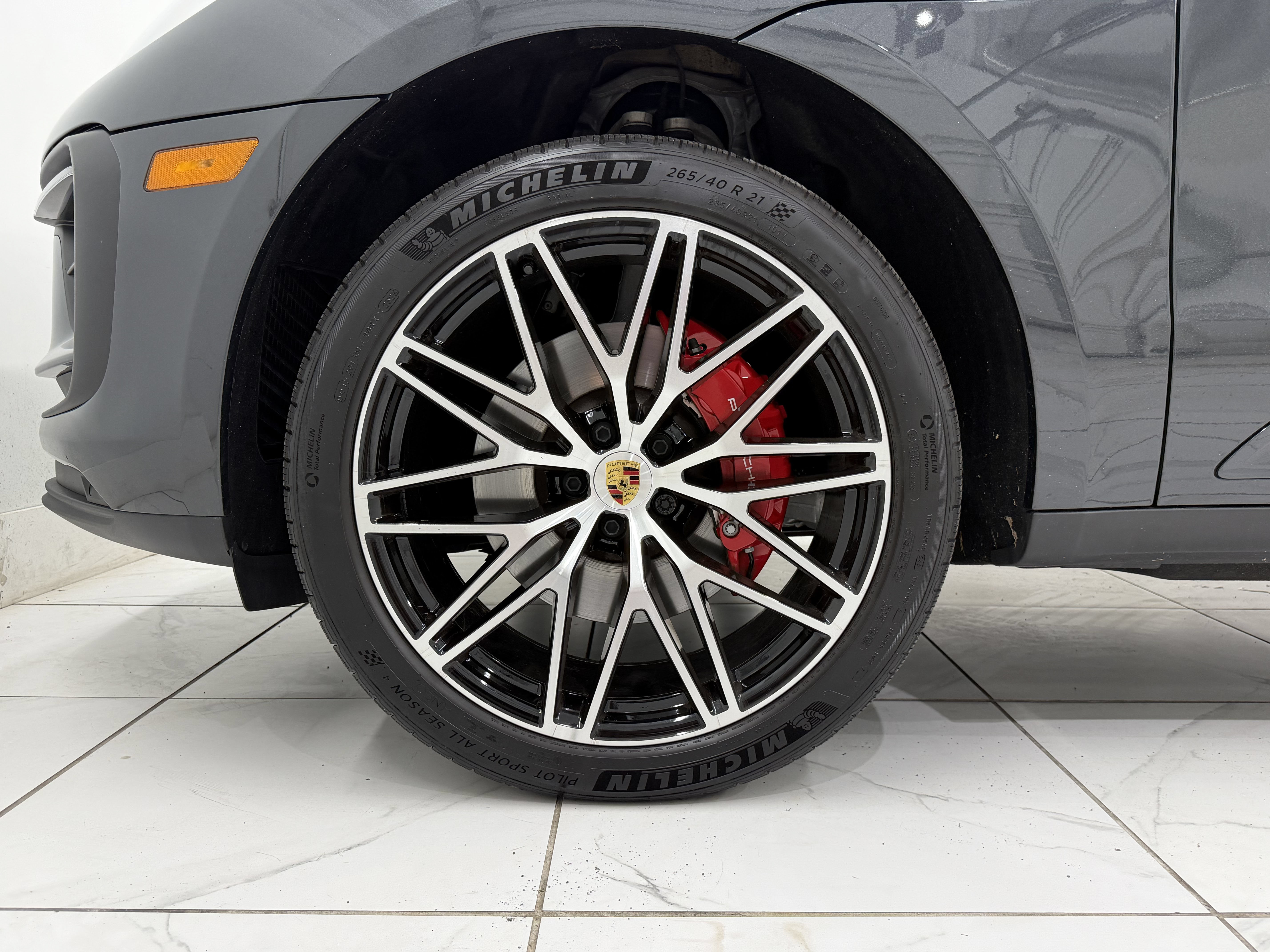 Certified 2026 Porsche Macan S AWD/4WD image 16