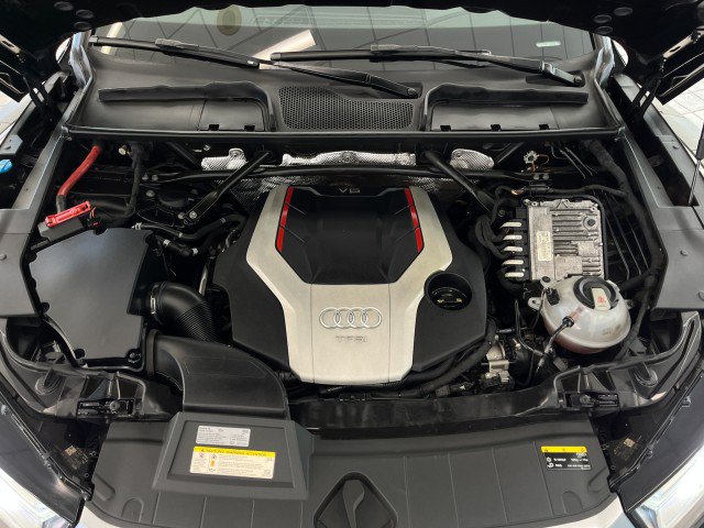 Used 2018 Audi SQ5 Premium Plus AWD/4WD image 46