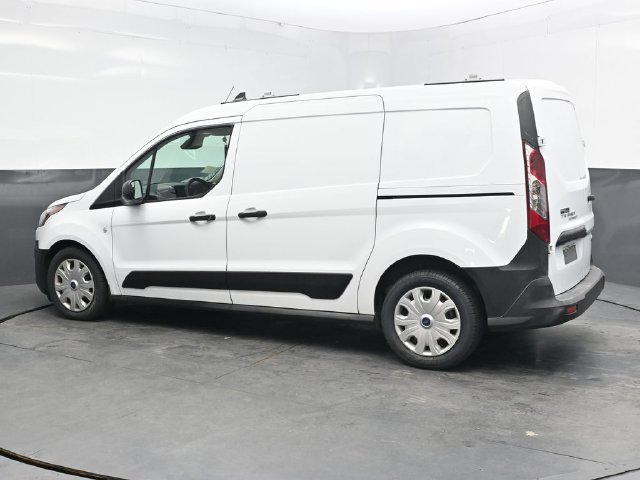 Used 2023 Ford Transit Connect XL FWD image 4
