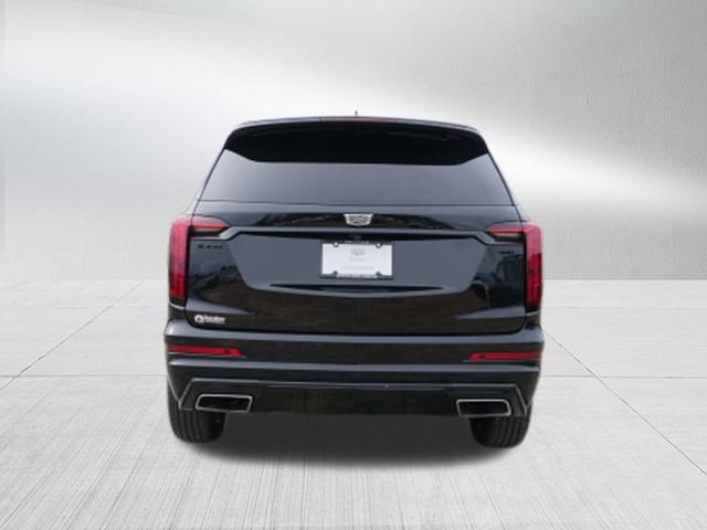 Certified 2022 Cadillac XT6 Premium Luxury image 4