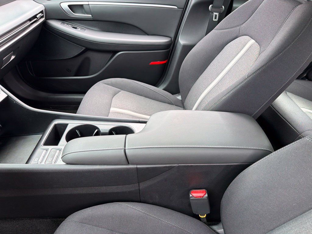 Certified 2025 Hyundai Sonata SEL FWD image 18