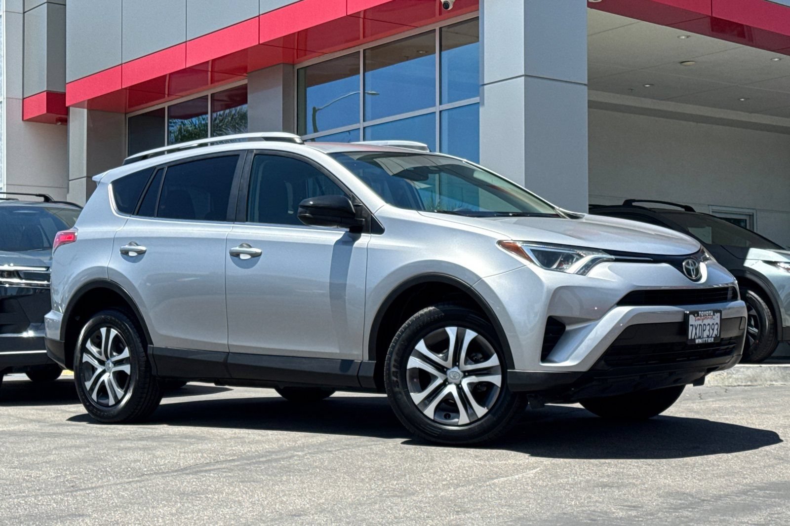 Certified 2017 Toyota RAV4 LE w/ Carpet Mat Package FWD image 2