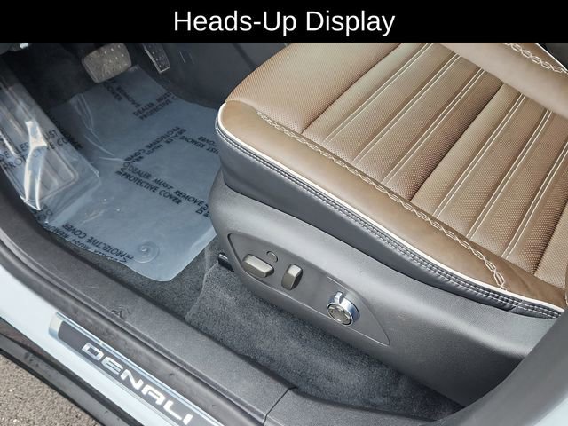 Used 2026 GMC Acadia Denali Ultimate image 19