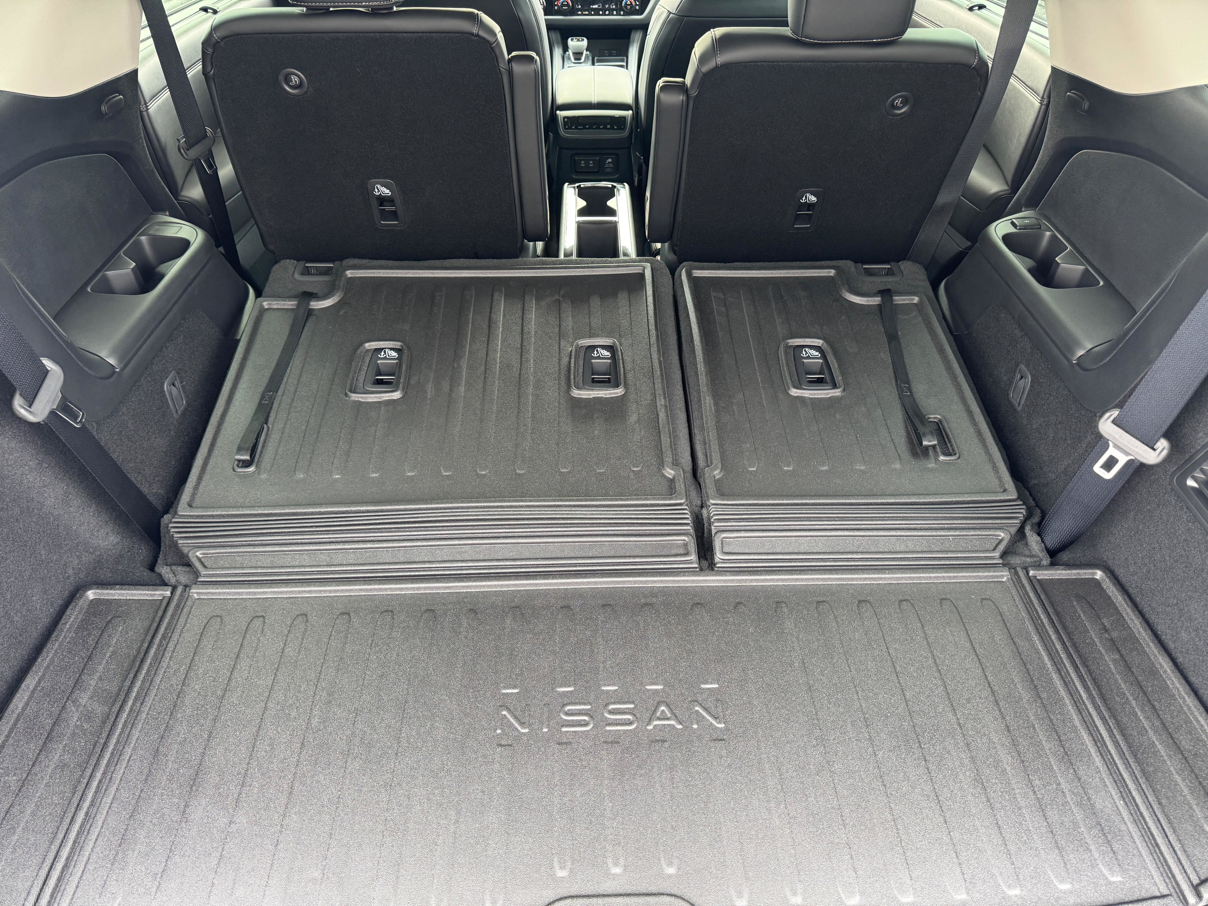 New 2026 Nissan Pathfinder Platinum AWD/4WD image 25
