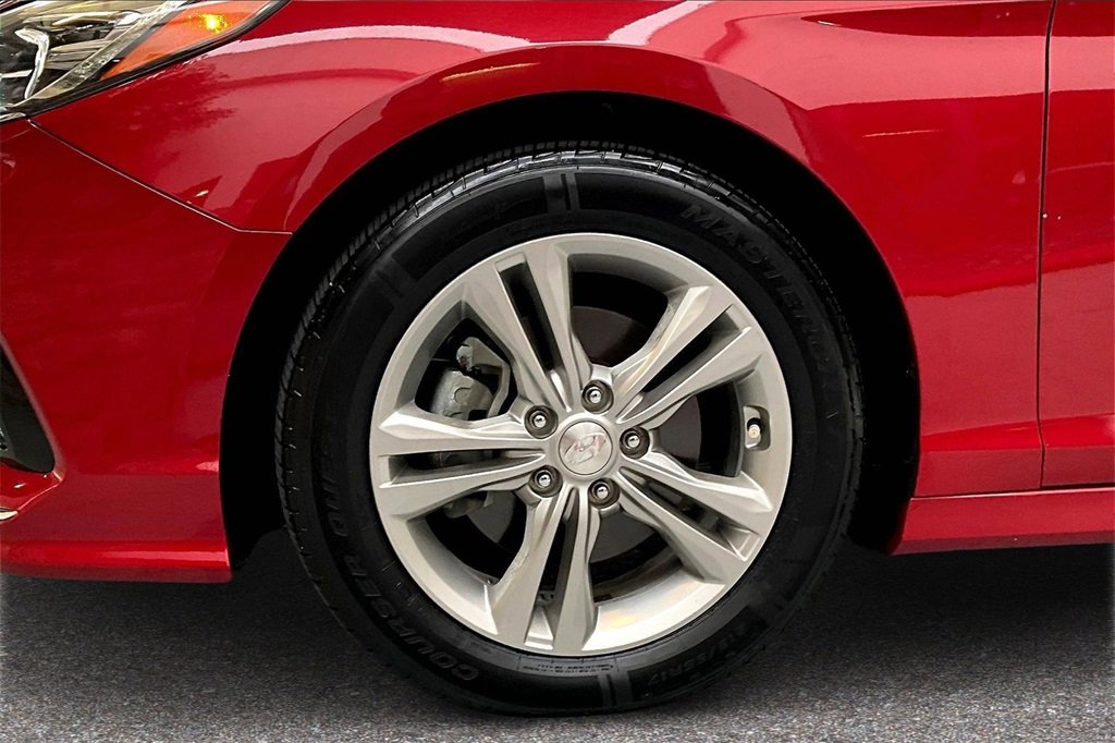 Used 2018 Hyundai Sonata Limited image 29
