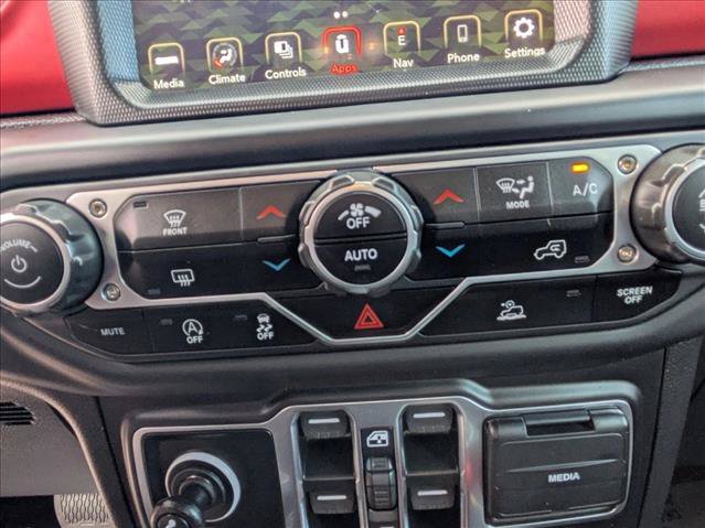 Used 2023 Jeep Gladiator Rubicon w/ LED Lighting Group AWD/4WD image 16