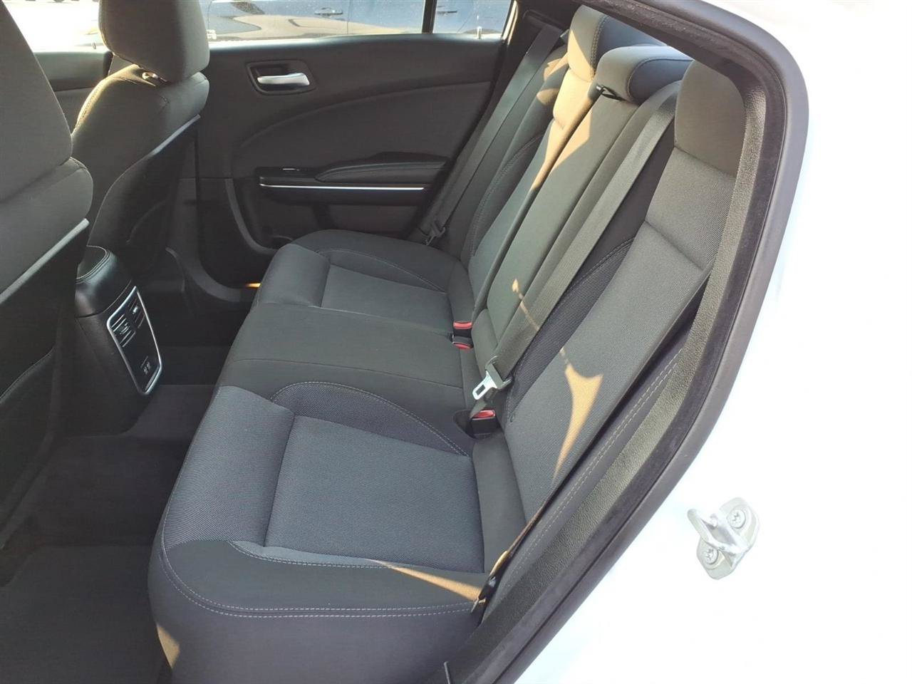 Used 2017 Dodge Charger SE w/ Popular Equipment Group RWD image 6