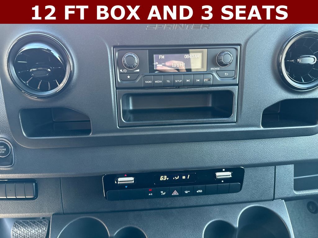 Used 2024 Mercedes-Benz Sprinter 3500 image 23