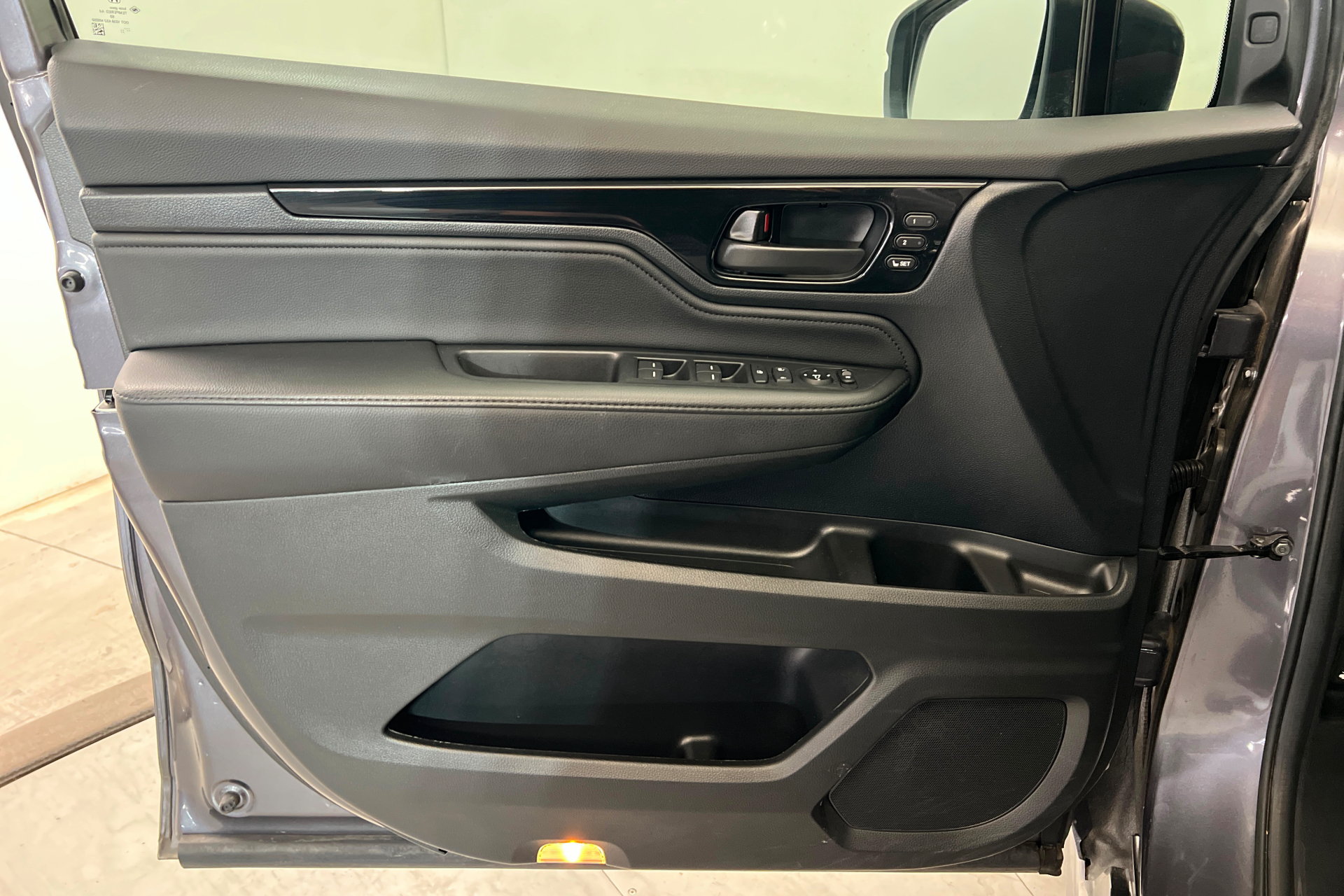 Used 2025 Honda Odyssey Touring image 15