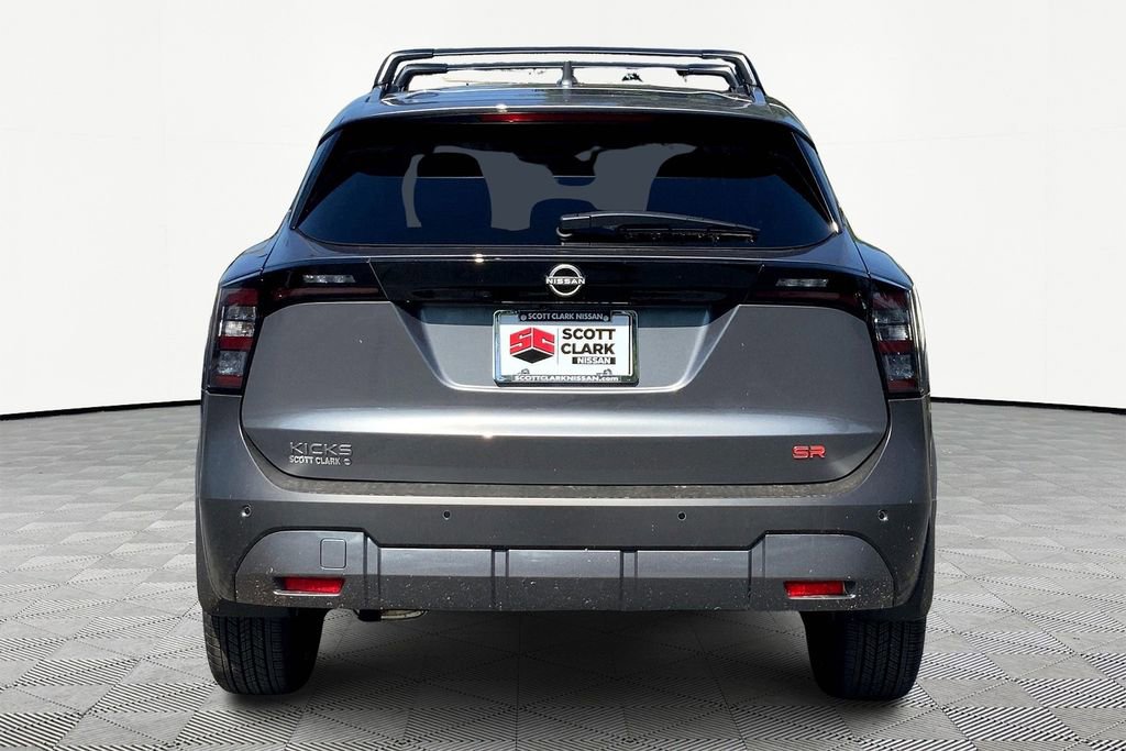 New 2025 Nissan Kicks SR image 4