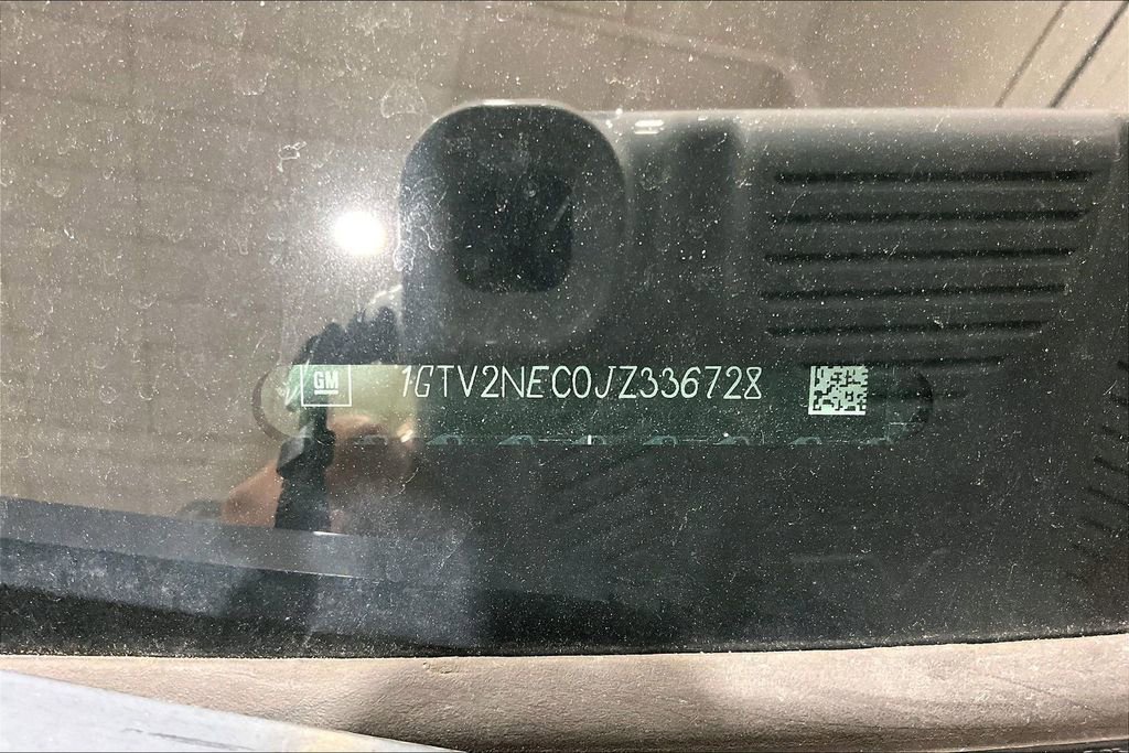 Used 2018 GMC Sierra 1500 SLT w/ SLT Premium Package AWD/4WD image 31