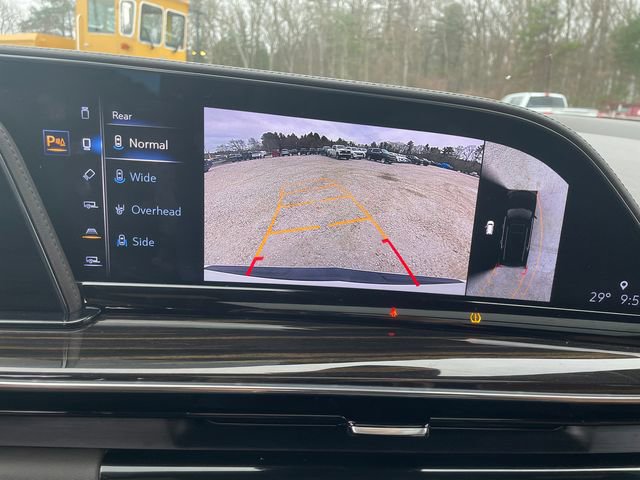 Used 2023 Cadillac Escalade Premium Luxury image 36