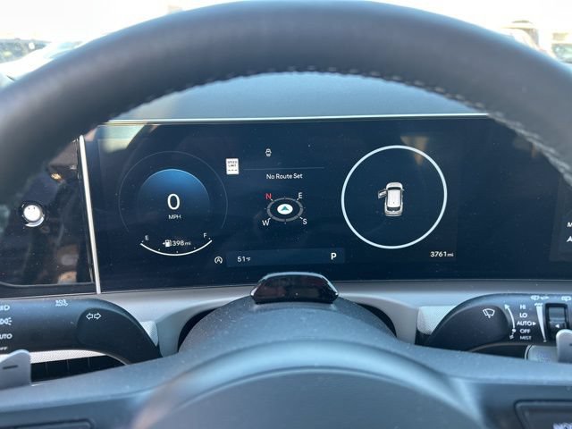 Used 2025 Hyundai Tucson Limited AWD/4WD image 14