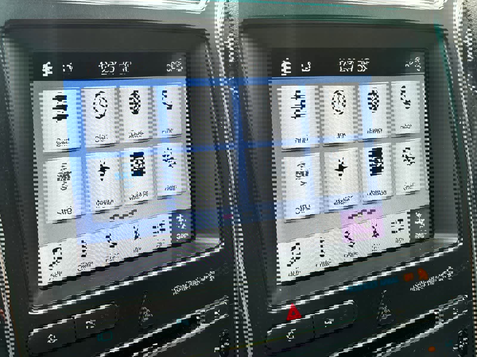 Used 2017 Ford Explorer Limited image 15