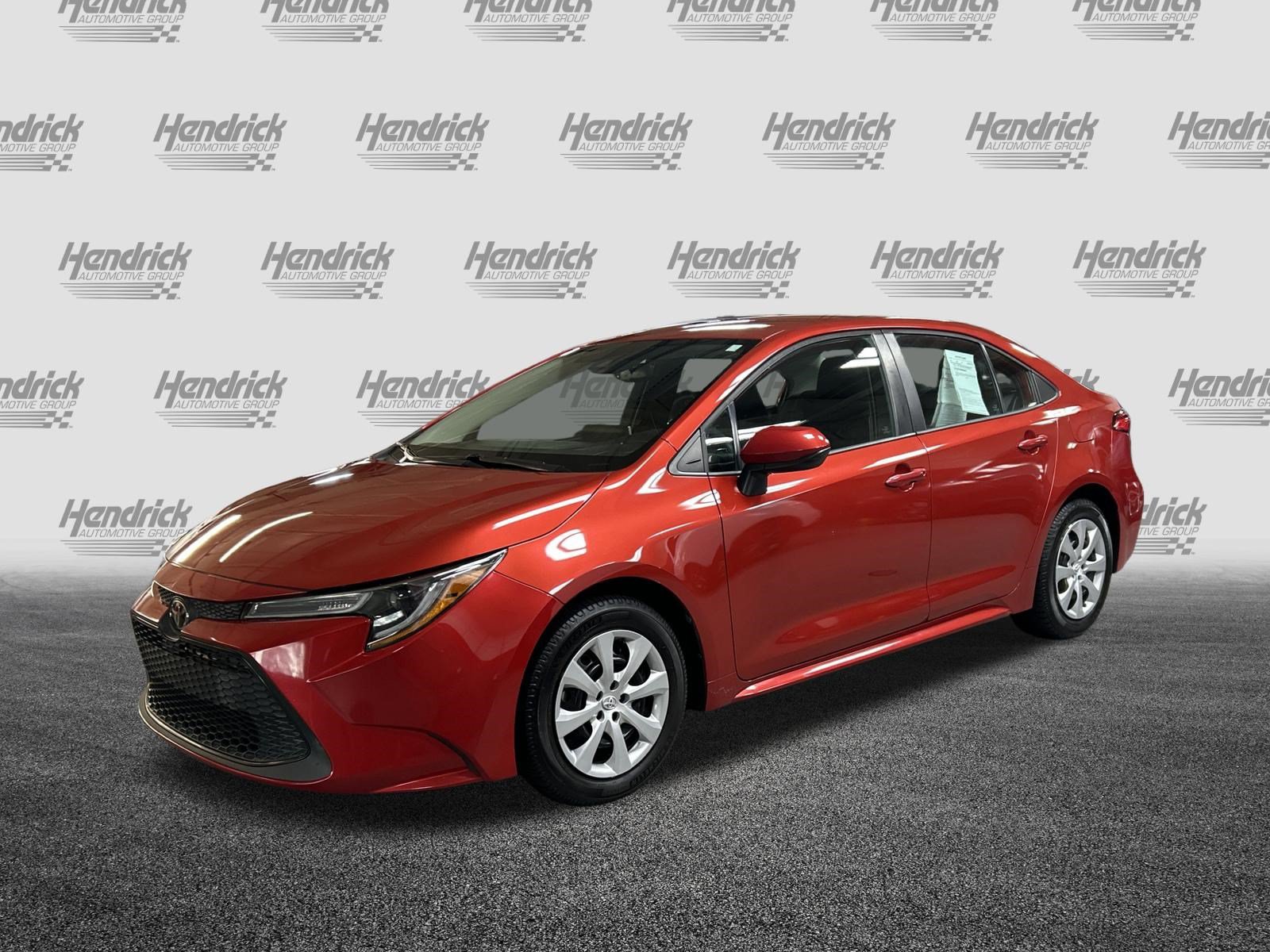 Used 2020 Toyota Corolla LE FWD image 5
