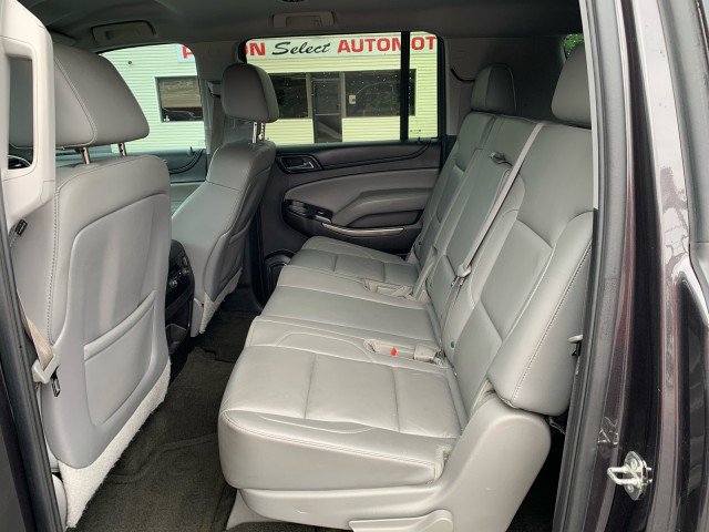 Used 2015 Chevrolet Suburban LT RWD image 10