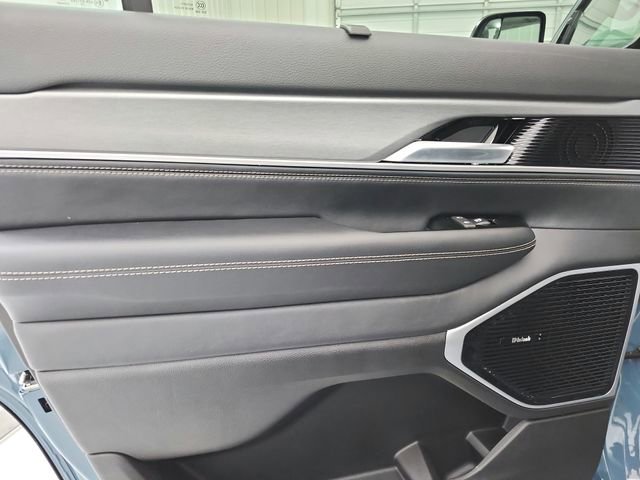 New 2026 Jeep Grand Wagoneer Limited AWD/4WD image 39
